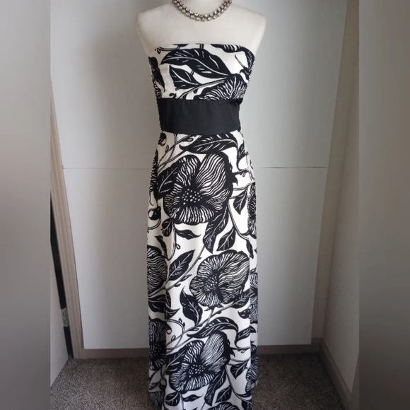 WHBM Black White Tropical Floral Bold Print Long Gown A-Line Strapless Gown Sz 2 - Picture 3 of 16